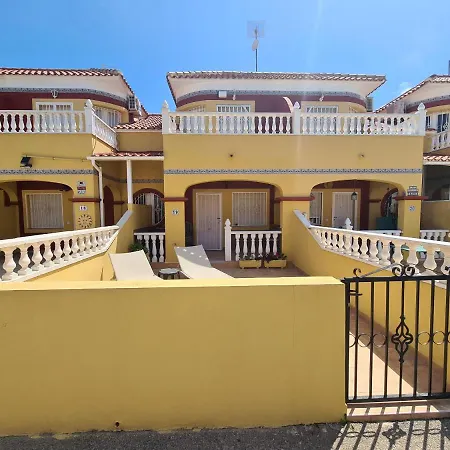 2 Bedroom In Closed Urbanisation Holiday home *