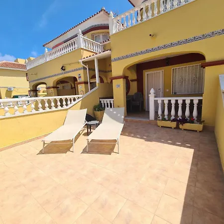Holiday home 2 Bedroom In Closed Urbanisation Torrevieja