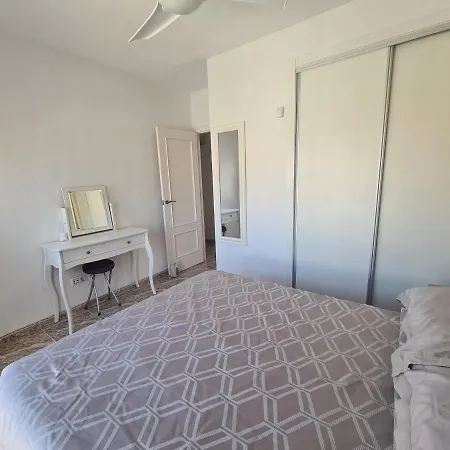 Holiday home 2 Bedroom In Closed Urbanisation Torrevieja