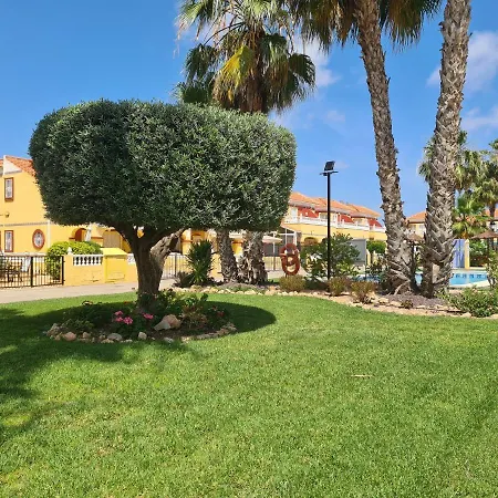 Holiday home 2 Bedroom In Closed Urbanisation Torrevieja